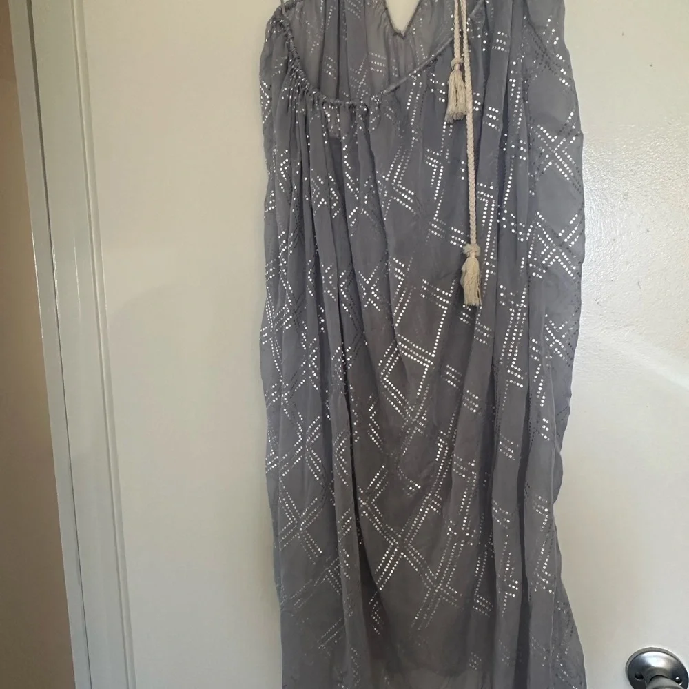 NWOT Surf Gypsy Light Gray Halter Coverup Dress with Tassel Ties - Size M